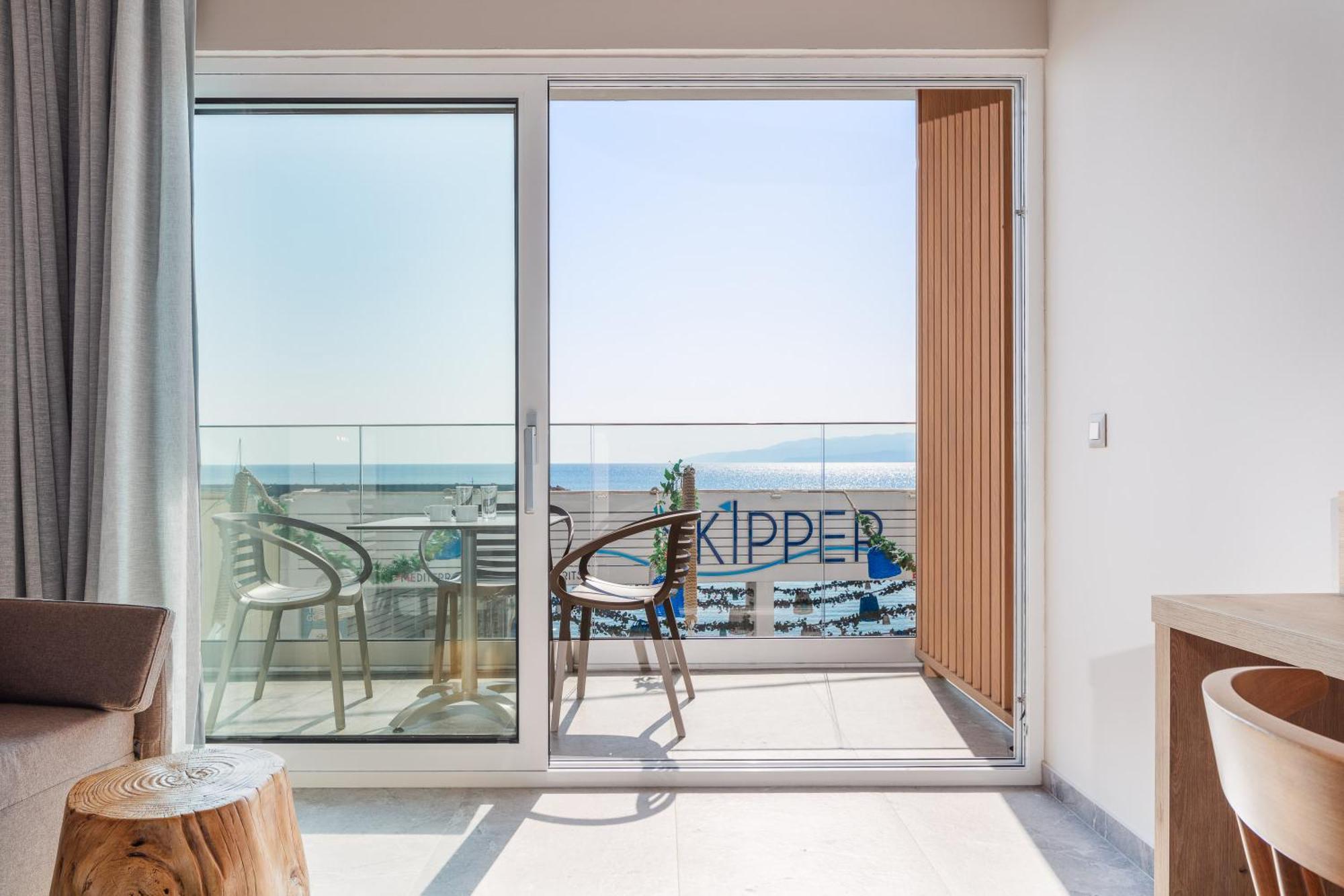 Skipper Beachfront Suites Hersonissos  Room photo